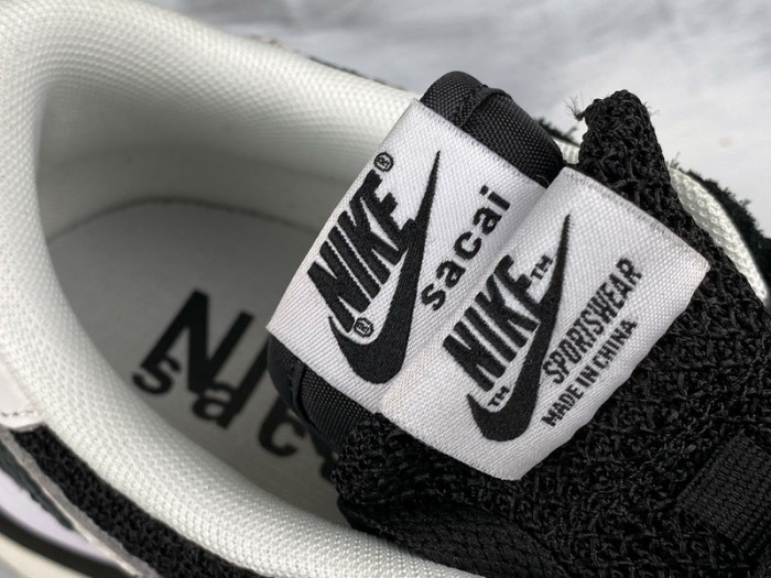 Sacai X Nike LDV Waffle 