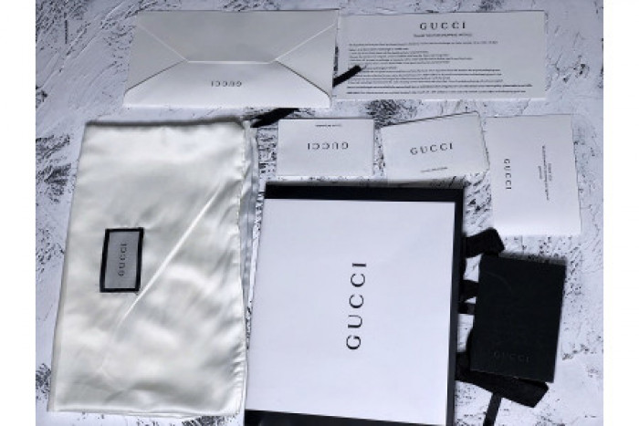 G*u*i rython wave 576052 drw00 9522