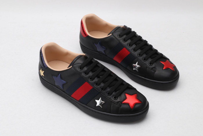 G*u*i low-top sneaker
