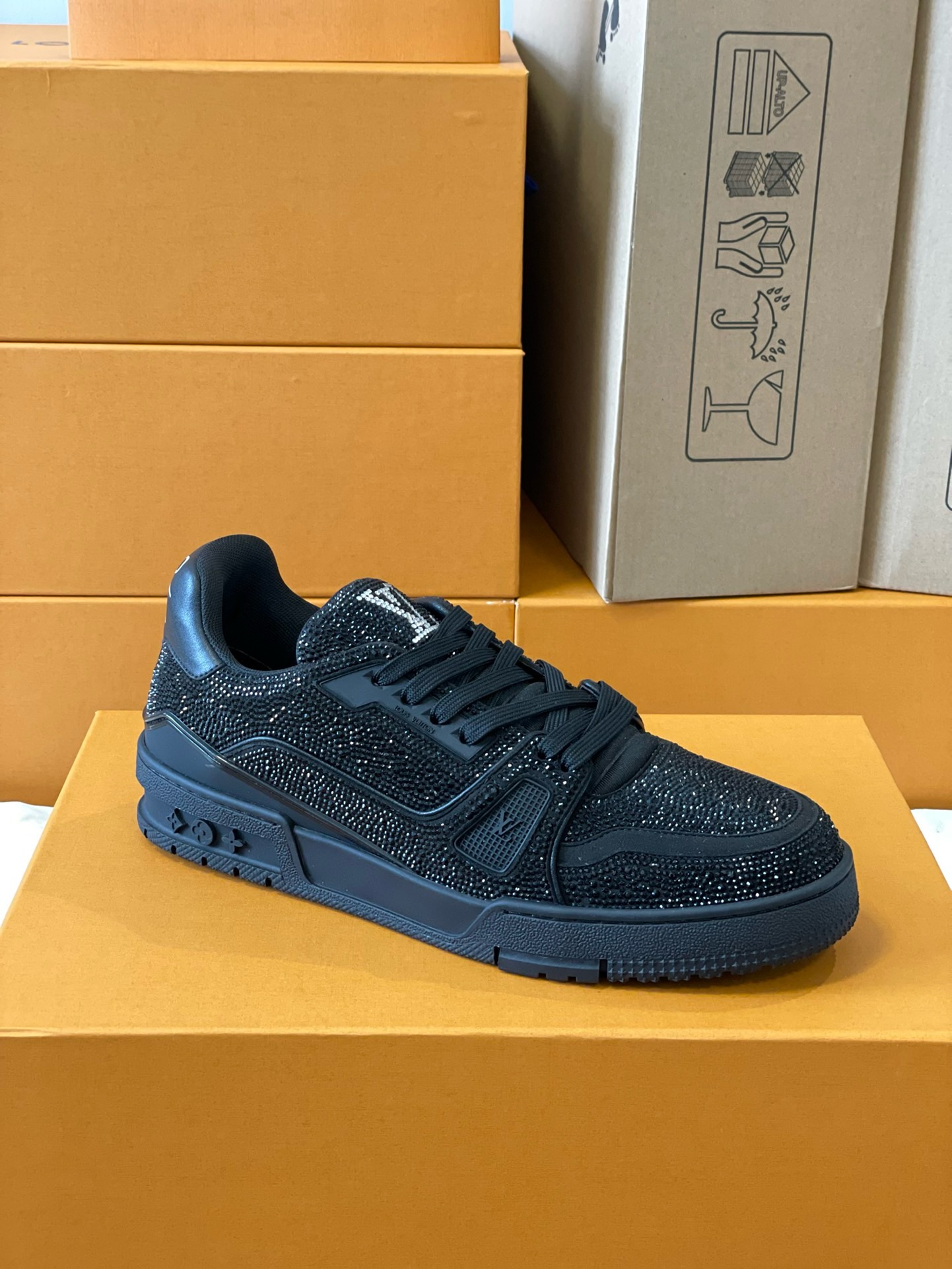 Loui Vuitto TRAINER SNEAKER